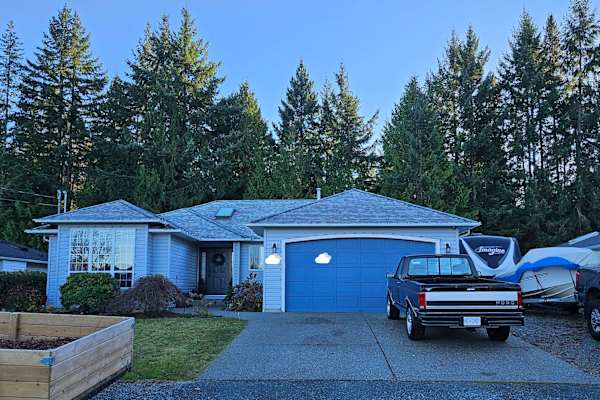 House sit in Qualicum Beach, BC, Canada