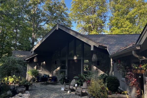 House sit in Seneca, SC, US