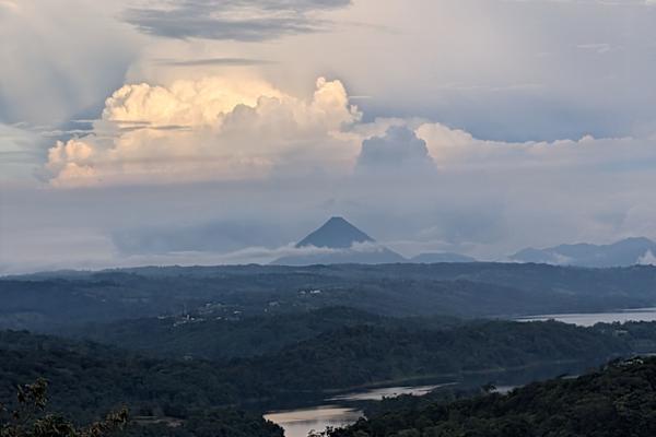 House sit in Aguacate, Costa Rica