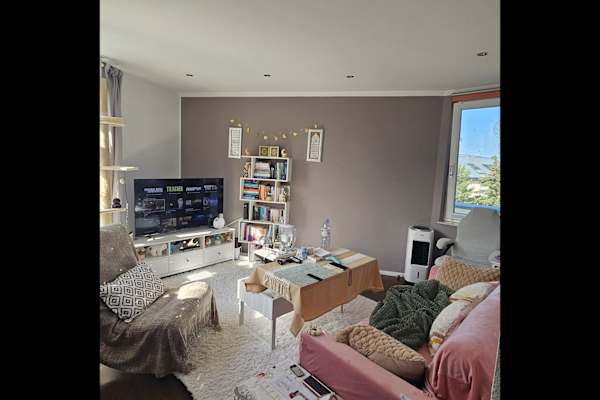 House sit in Berlin, Germany
