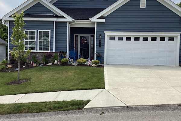 House sit in Canonsburg, PA, US