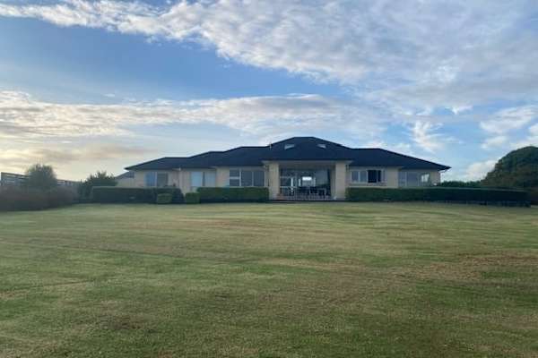 House sit in Waipu, New Zealand