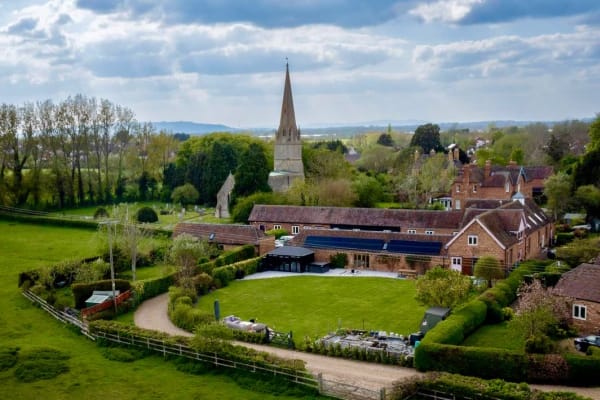 House sit in Honeybourne, United Kingdom