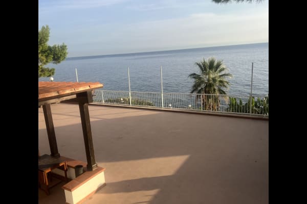 House sit in Palermo, Italy