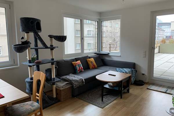 House sit in Vienna, Austria