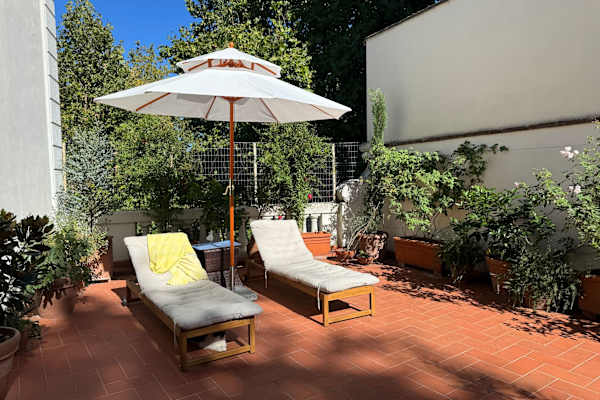 House sit in Florence, Italy