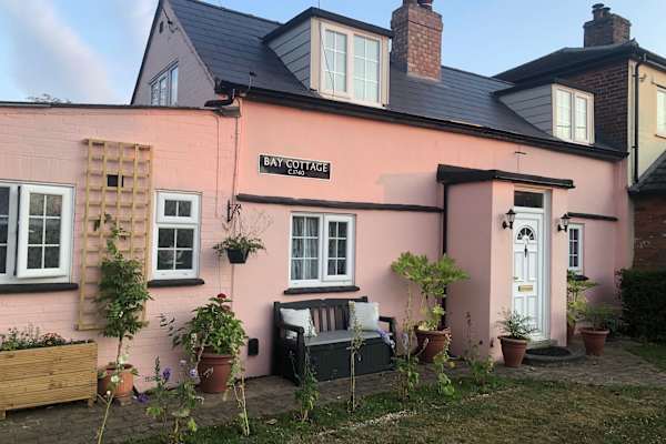 House sit in Fingringhoe, United Kingdom