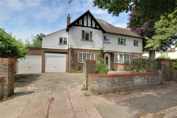 House sit in Worthing, United Kingdom