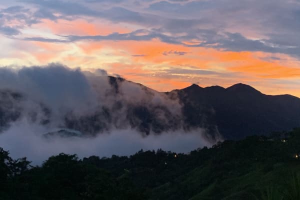 House sit in Santiago, Costa Rica