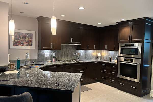 House sit in Vancouver, BC, Canada