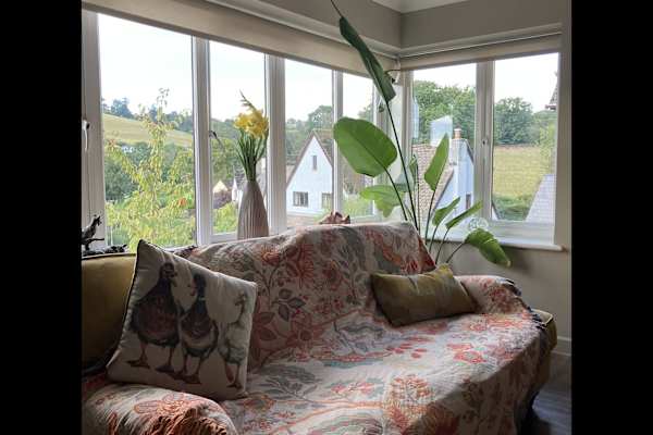 House sit in Totnes, United Kingdom