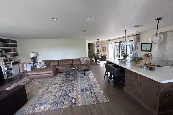 House sit in Laguna Beach, CA, US