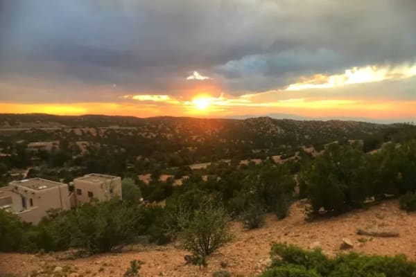 House sit in Santa Fe, NM, US