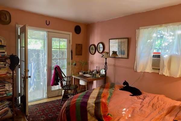 House sit in Ojai, CA, US