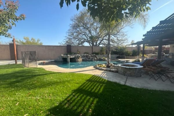 House sit in Folsom, CA, US