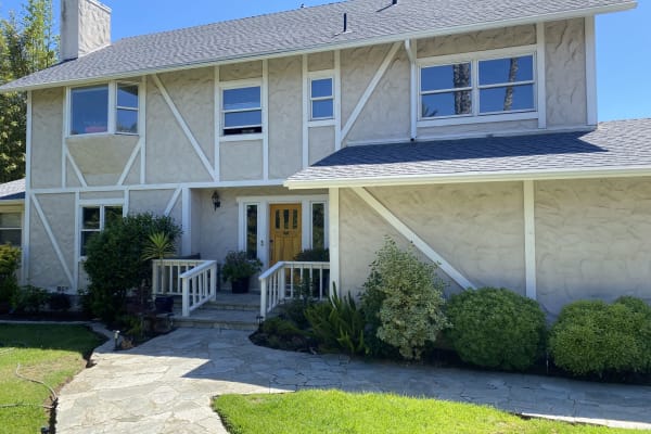 House sit in Oceanside, CA, US