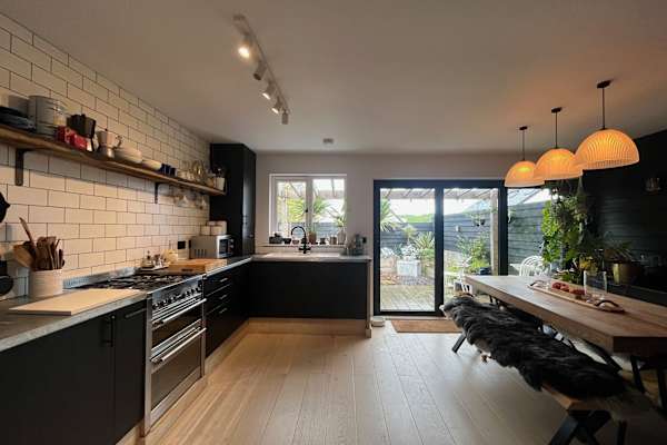 House sit in Abersoch, United Kingdom
