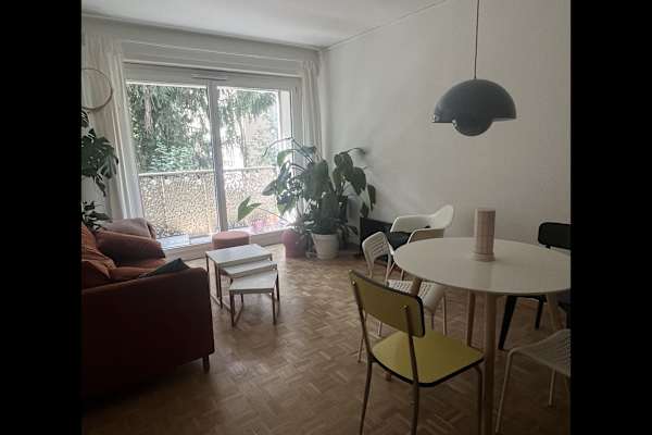 House sit in Lausanne, Switzerland