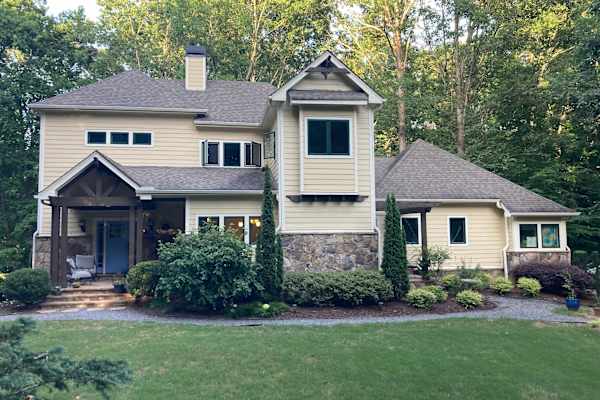 House sit in Alpharetta, GA, US