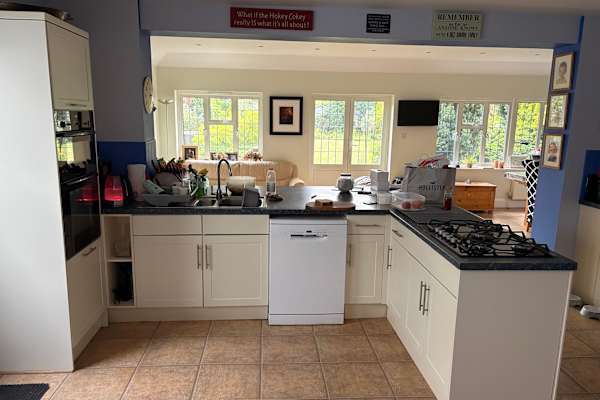House sit in Sevenoaks, United Kingdom