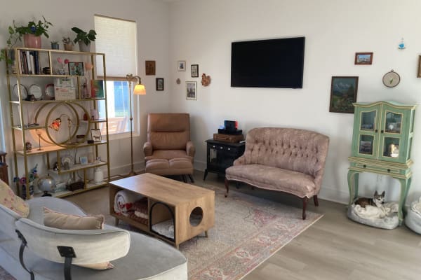 House sit in Pensacola, FL, US