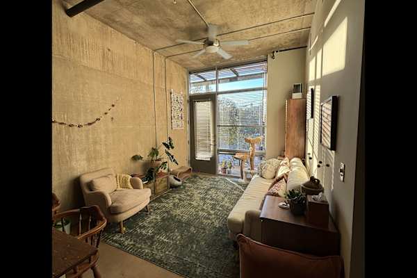 House sit in San Antonio, TX, US