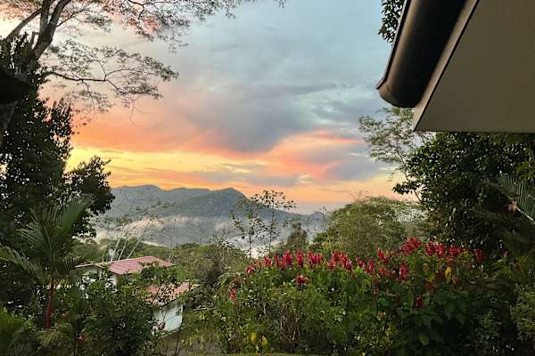 House sit in Dominical, Costa Rica