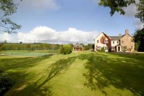 House sit in Ancrum, United Kingdom