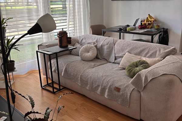 House sit in Hamburg, Germany