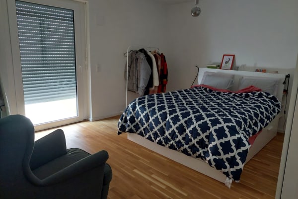 House sit in Hamburg, Germany