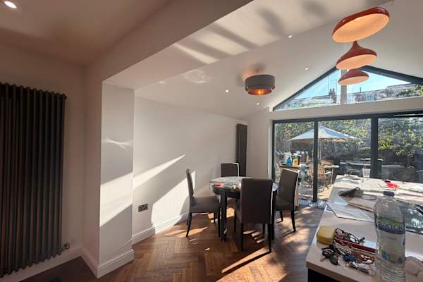 House sit in New Barnet, United Kingdom