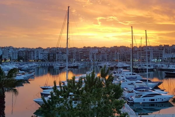 House sit in Athens, Greece