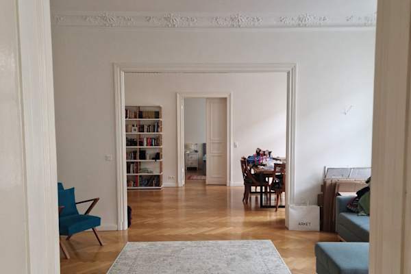 House sit in Berlin, Germany