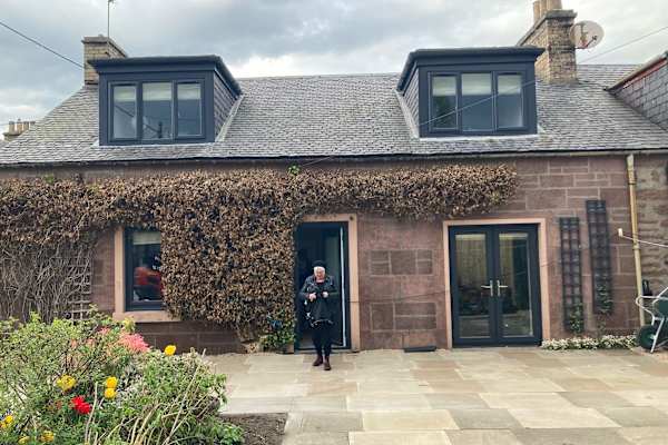 House sit in Dundee, United Kingdom