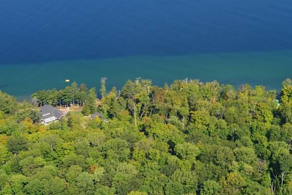 House sit in Penetanguishene, ON, Canada