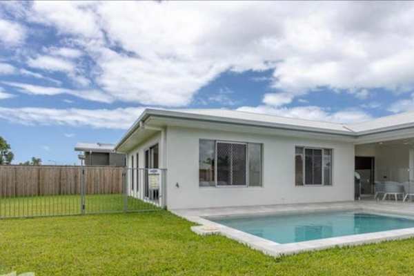 House sit in Cairns, QLD, Australia