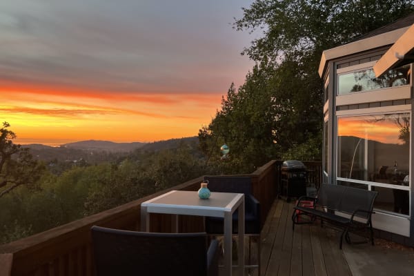 House sit in San Anselmo, CA, US