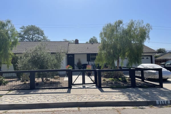 House sit in Ojai, CA, US