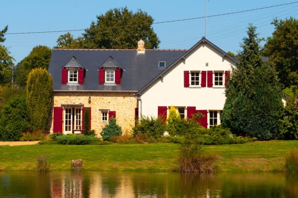 House sit in Évron, France