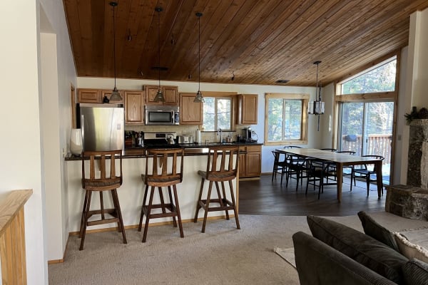 House sit in Truckee, CA, US