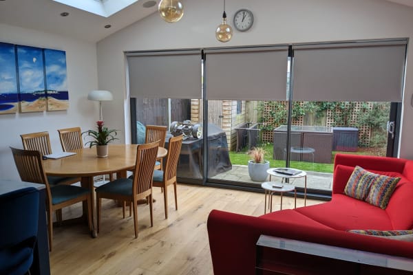 House sit in Teddington, United Kingdom