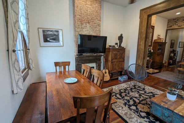 House sit in New Orleans, LA, US