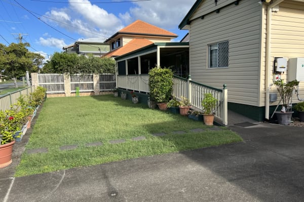 House sit in Clontarf, QLD, Australia