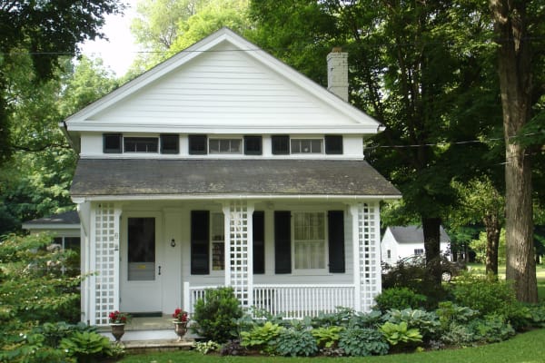 House sit in Great Barrington, MA, US