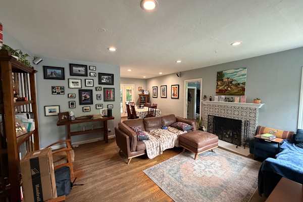 House sit in San Rafael, CA, US