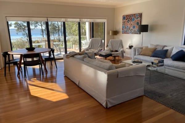 House sit in The Entrance North, NSW, Australia