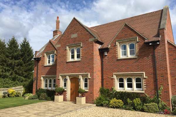 House sit in Wimborne Minster, United Kingdom