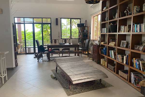 House sit in Batu Feringgi, Malaysia