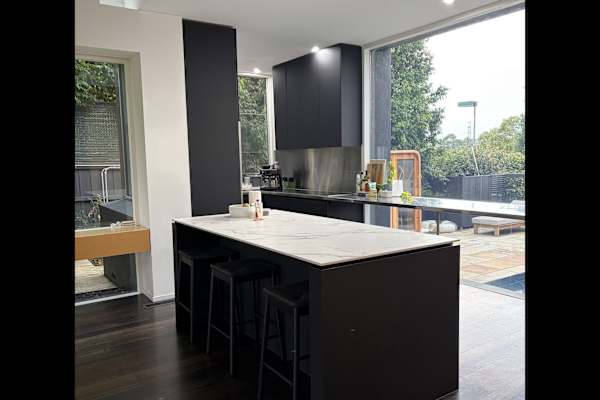 House sit in Glen Iris, VIC, Australia