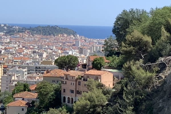 House sit in Nice, France